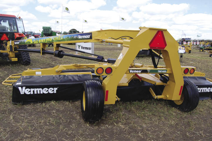 Vermeer Corp. Rebel Series of 3-point trailed mowers