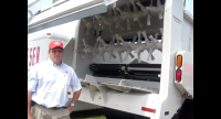 Doug Williams showing the Kuhn Accuspread System Doug Williams showing the Kuhn Accuspread System