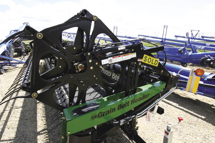 JayDee AgTech sells Frontier, Saskatchewan.-built Honey Bee Grain Belt draper headers as well as Shelbourne stripper headers, made in England.