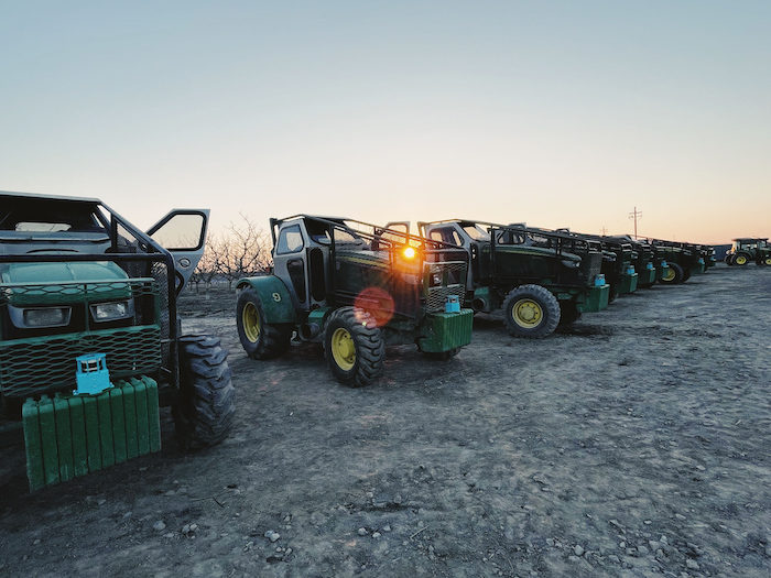 autospray-tractor-fleet-sunset.jpg