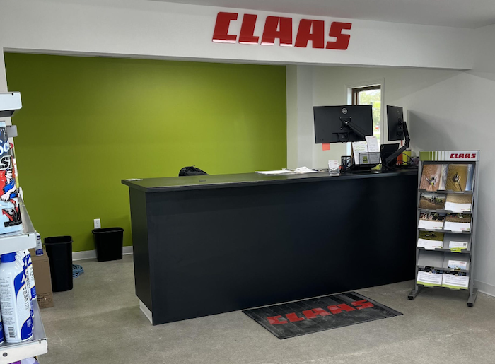 FE Claas Farmpoint interior.png