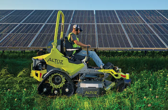 Altoz Inc. TFX 766 i Tracked Zero-Turn Mower