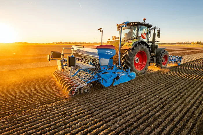 P1_LEMKEN_Saphir XMR.jpg