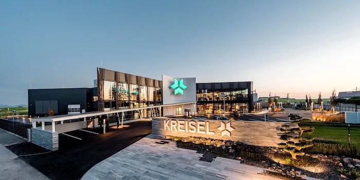 Deere_Company_Kreisel_Electric_Headquarters.jpg