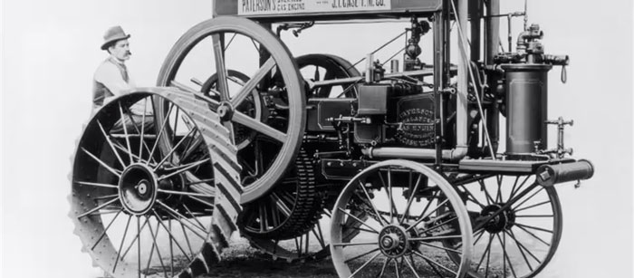 1892_Case-Gasoline-Powered-Tractor.jpg