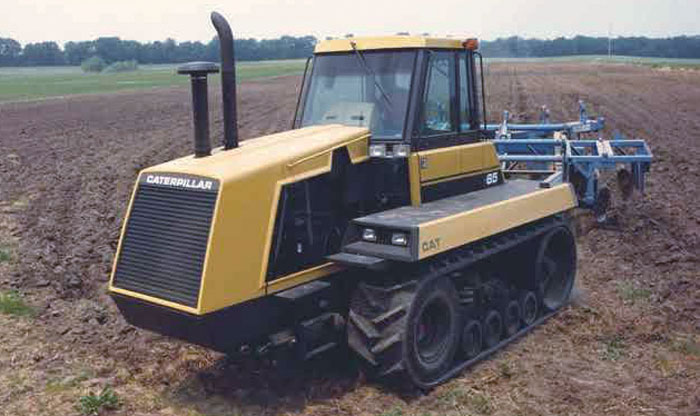 1987_Caterpillar-Mobil-Trac-rubber-track-system.jpg
