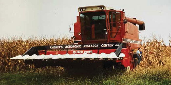 1995-Calmer-Corn-Heads-first-15-inch-corn-head.jpg