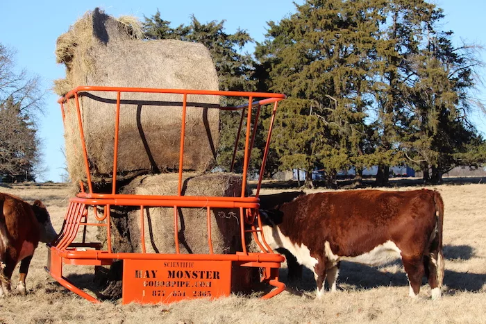 GoBob Hay Feeder