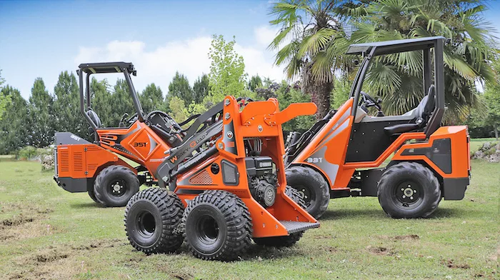eastern farmmachinery cast_loaders_1117 copy