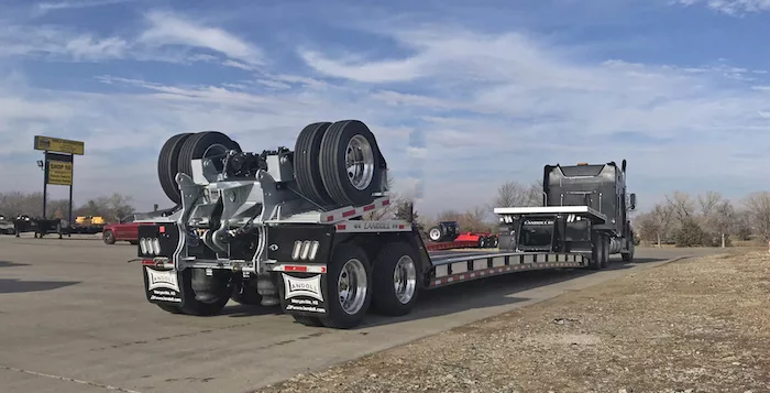 Landoll Corp. 845 HD Ag Detach Trailer_0518 copy