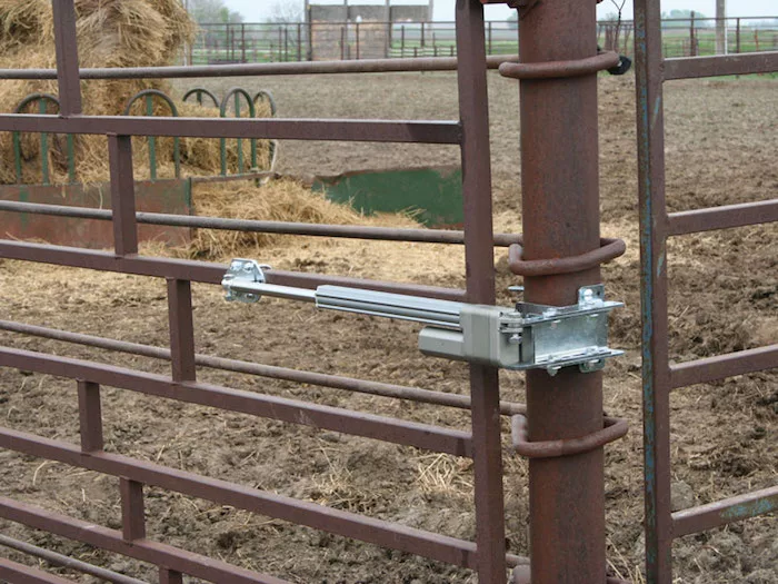 Shur-Co LLC AutoGate Gate Runner_0519 copy