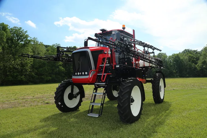 Equipment Technologies Apache AS650 Sprayer