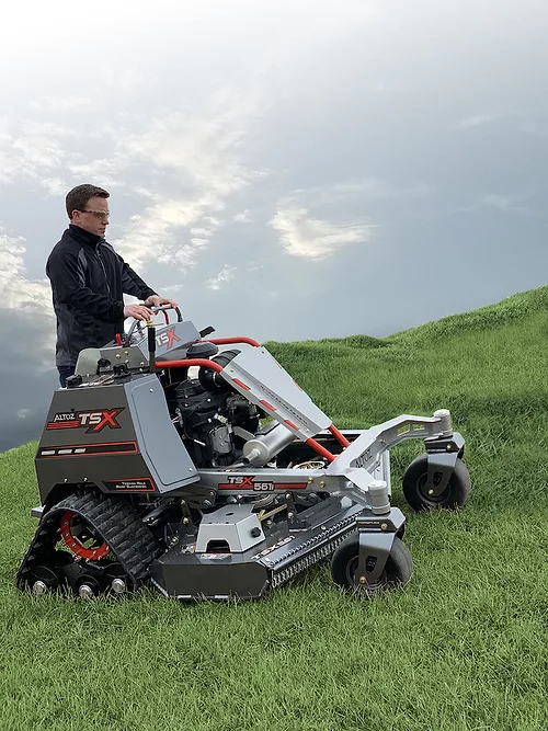 Tarawera Altoz TSX 561 i Standing Mower