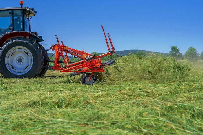Kuhn North America GF 1003 Series Rotary Tedders_1022 copy