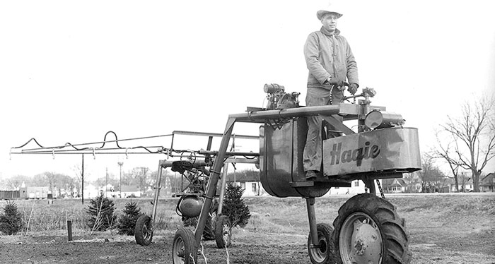 Hagie-Self-propelled-Sprayer.jpg