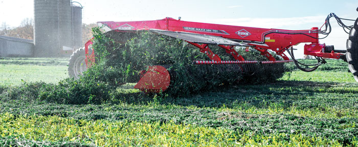 Kuhn-MM-701-Trailed-Merger.jpg
