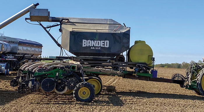 HTS-Strip-Till_Banded-Ag-equipment-2.jpg