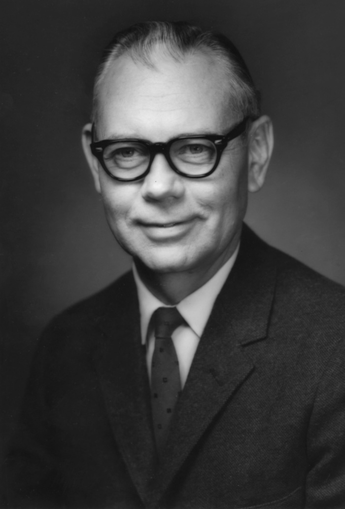 R W Dunlop.jpg