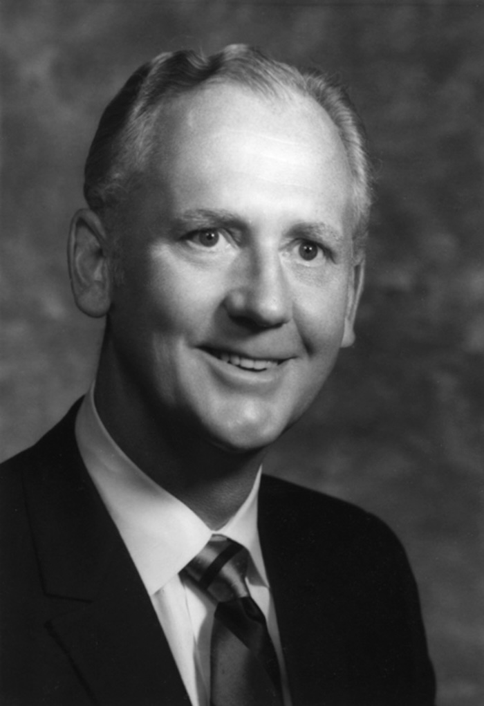 Robert L Fischer.jpg