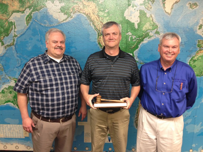 Presenting the award to Flanary are Vernon Schmidt, FEMA Executive Vice President and Jim Tibbles, current Supplier Board Chairman (Osmundson Manufacturing Co.)