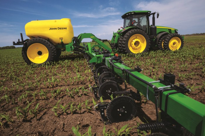 John Deere Introduces the All-New 2510L Liquid Fertilizer Applicator