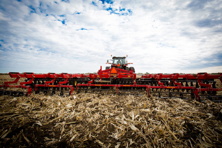 Sunflower 6631 Vertical Tillage System