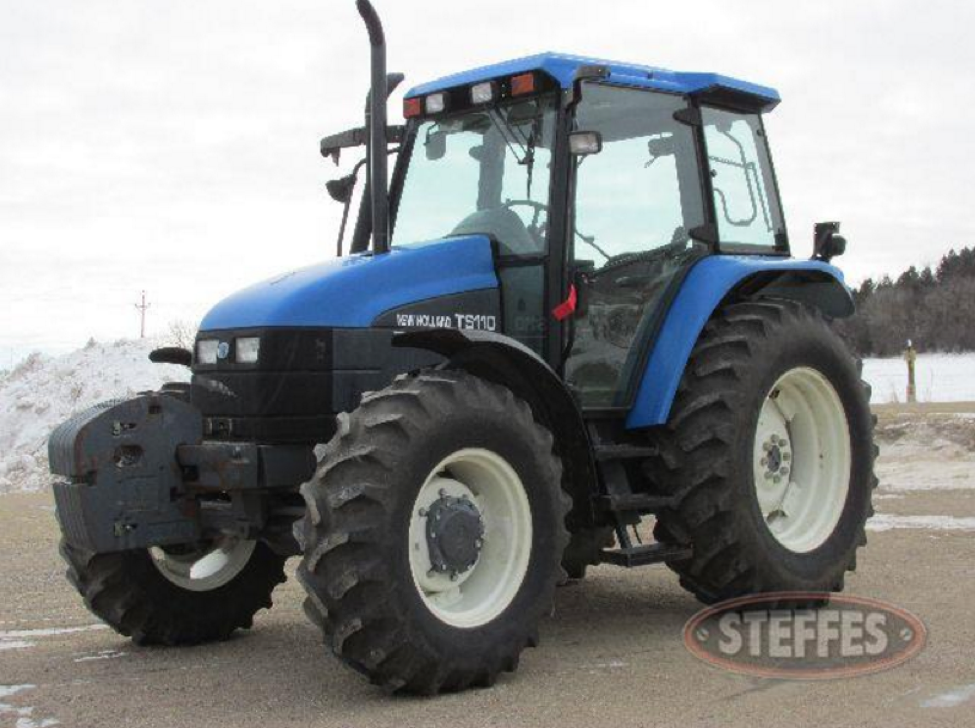 New Holland TS110 number 2